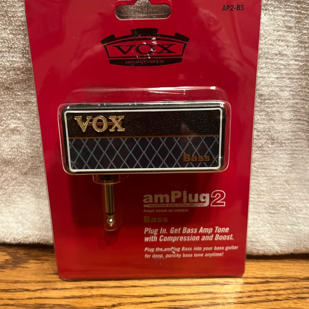 VOX amPlug2 AP2BS Headphone Bass Guitar Amplifier AS PICTURED.